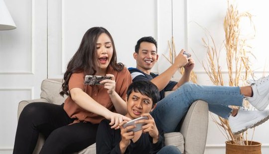  Sân trò chơi Việt 